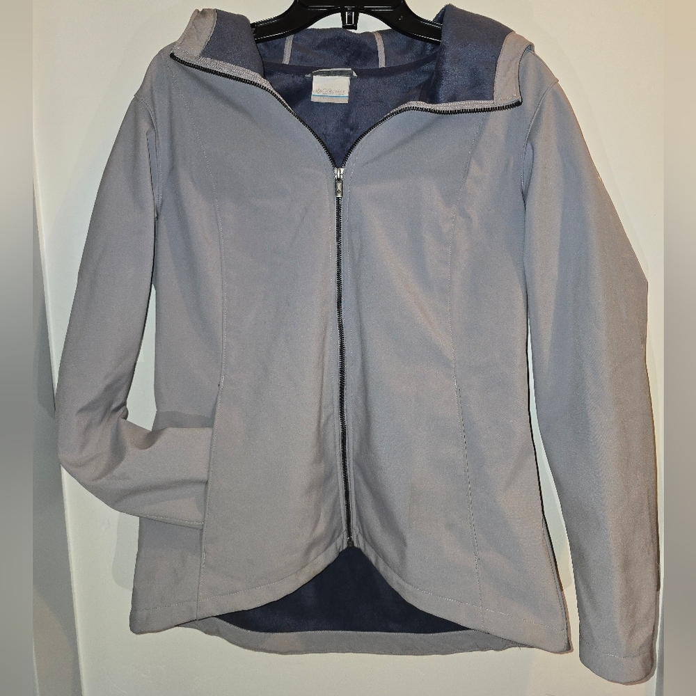 Columbia Softshell Jacket With Hood